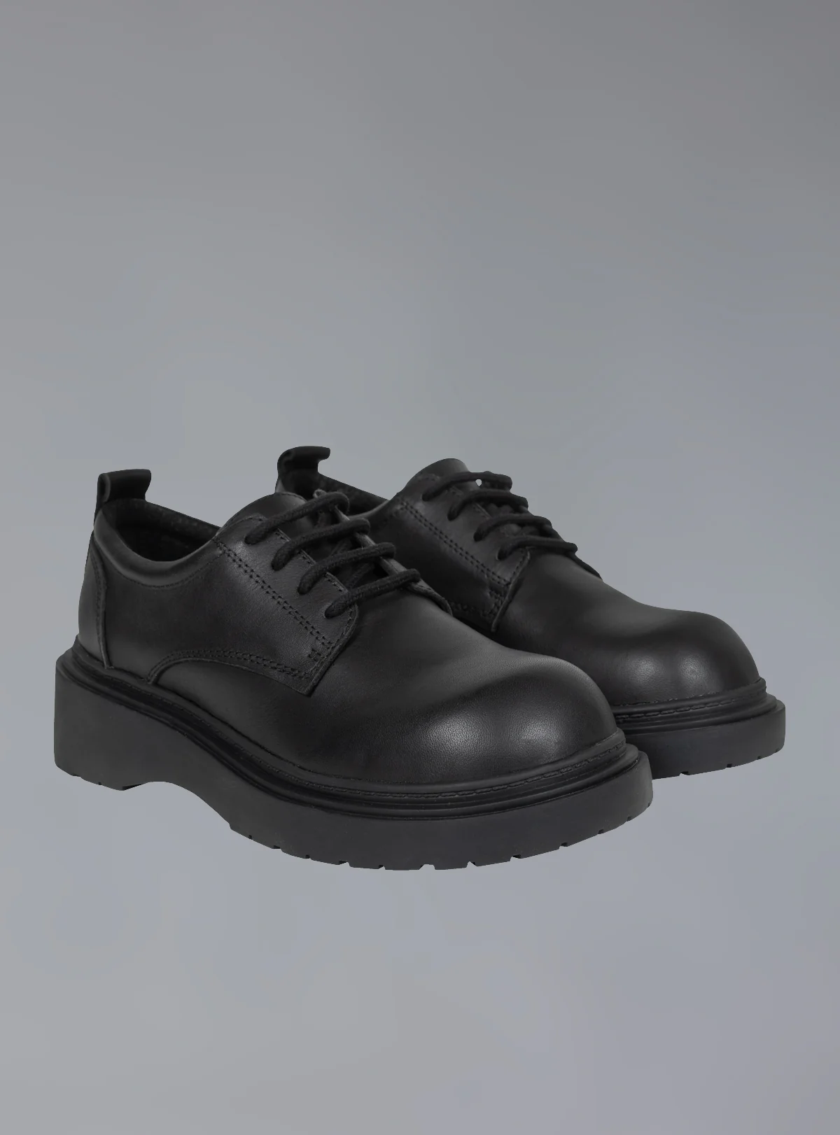 Fax Shoe - Image 2